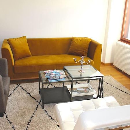 Paraderma Apartment Im Zentrum Baden Bei Wien Exteriör bild
